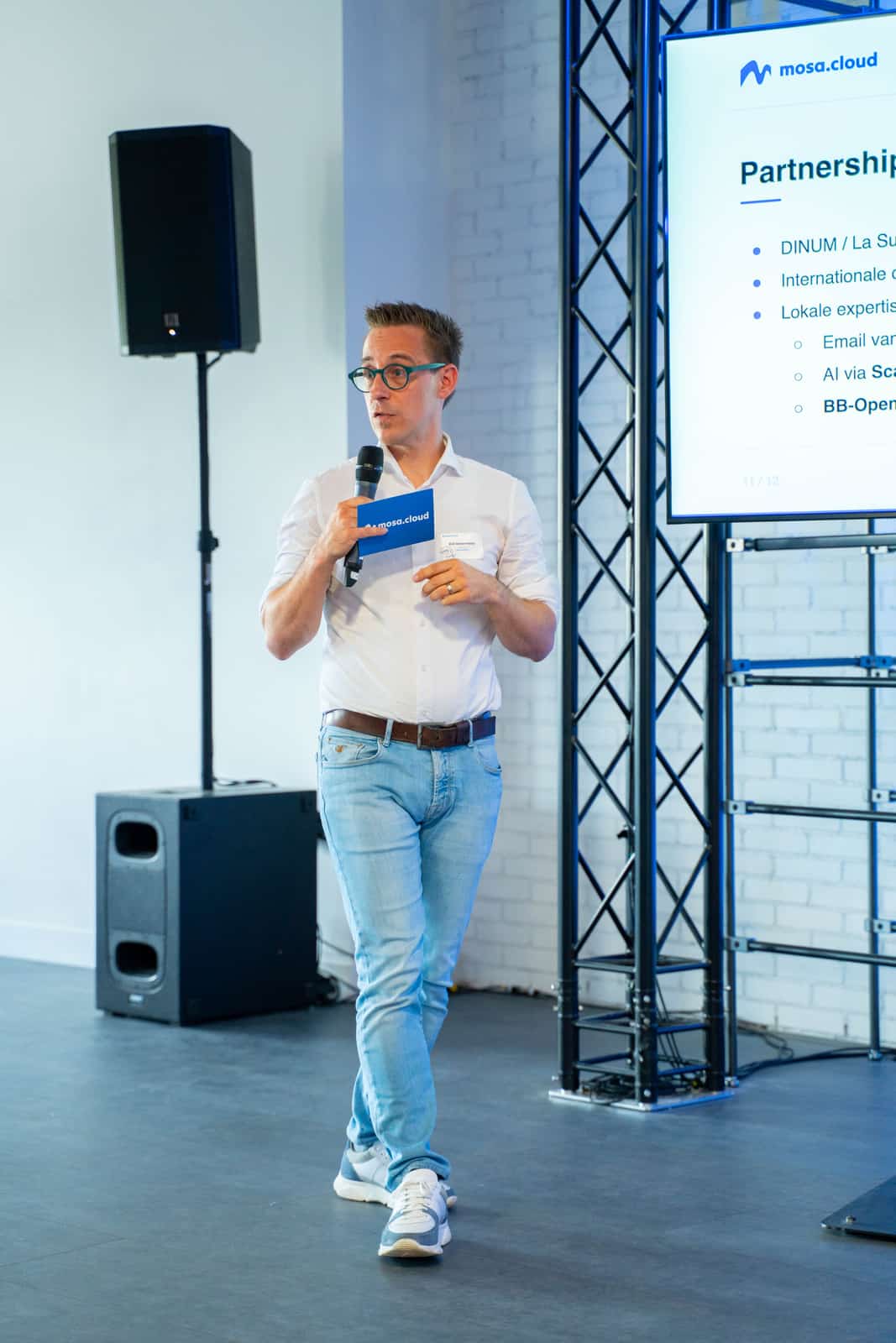 A talk on the partnerships behind mosa.cloud